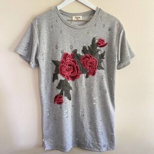 LOCAL LAB Grey Distressed 3D Embroidered Rose Top